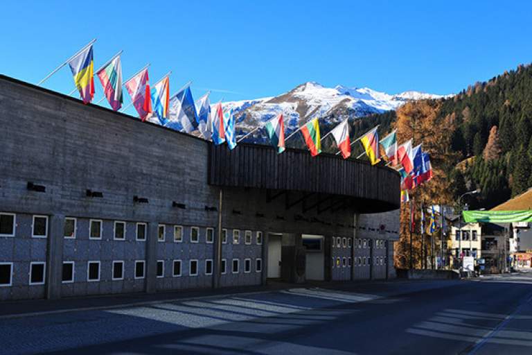 Kongresse WEF 02 768x0