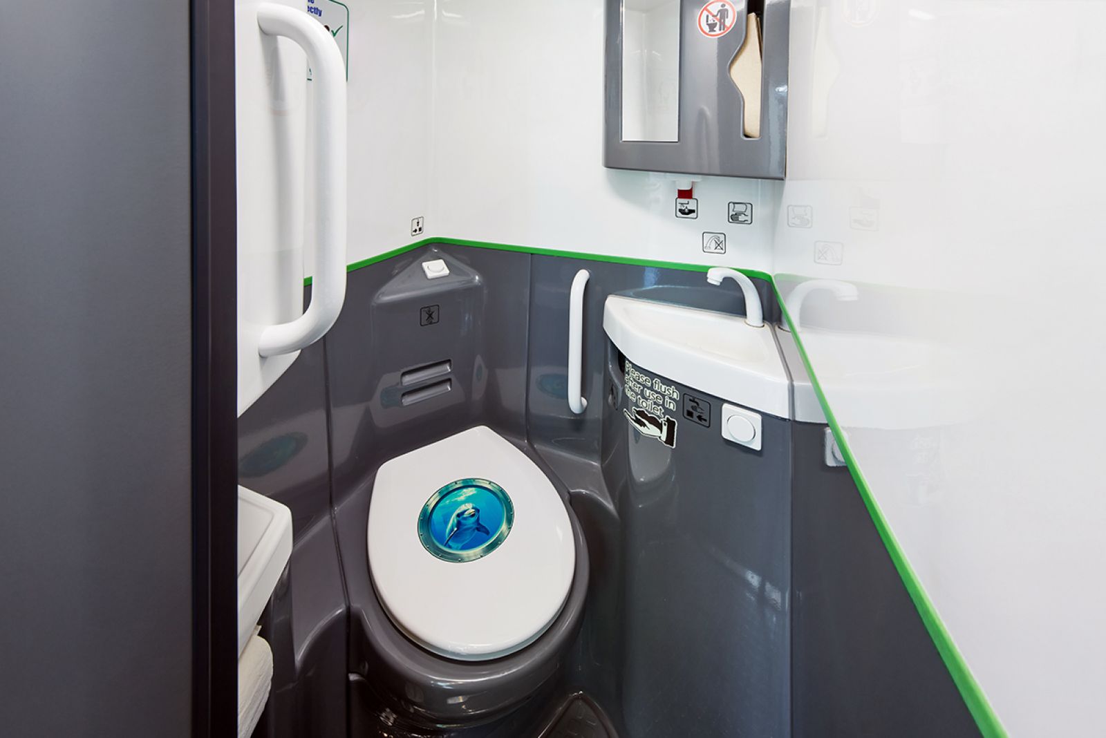 Bus 82-Sitzer Innenansicht.